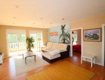 Reventa - Villa -
La Parroquia