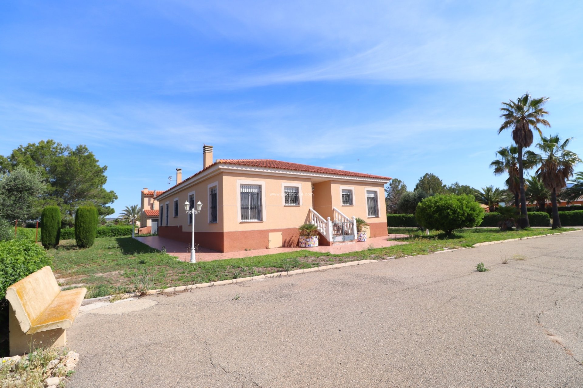 Reventa - Villa -
Lorca