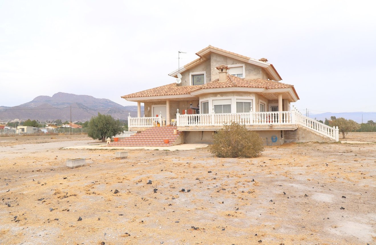 Reventa - Villa -
Lorca
