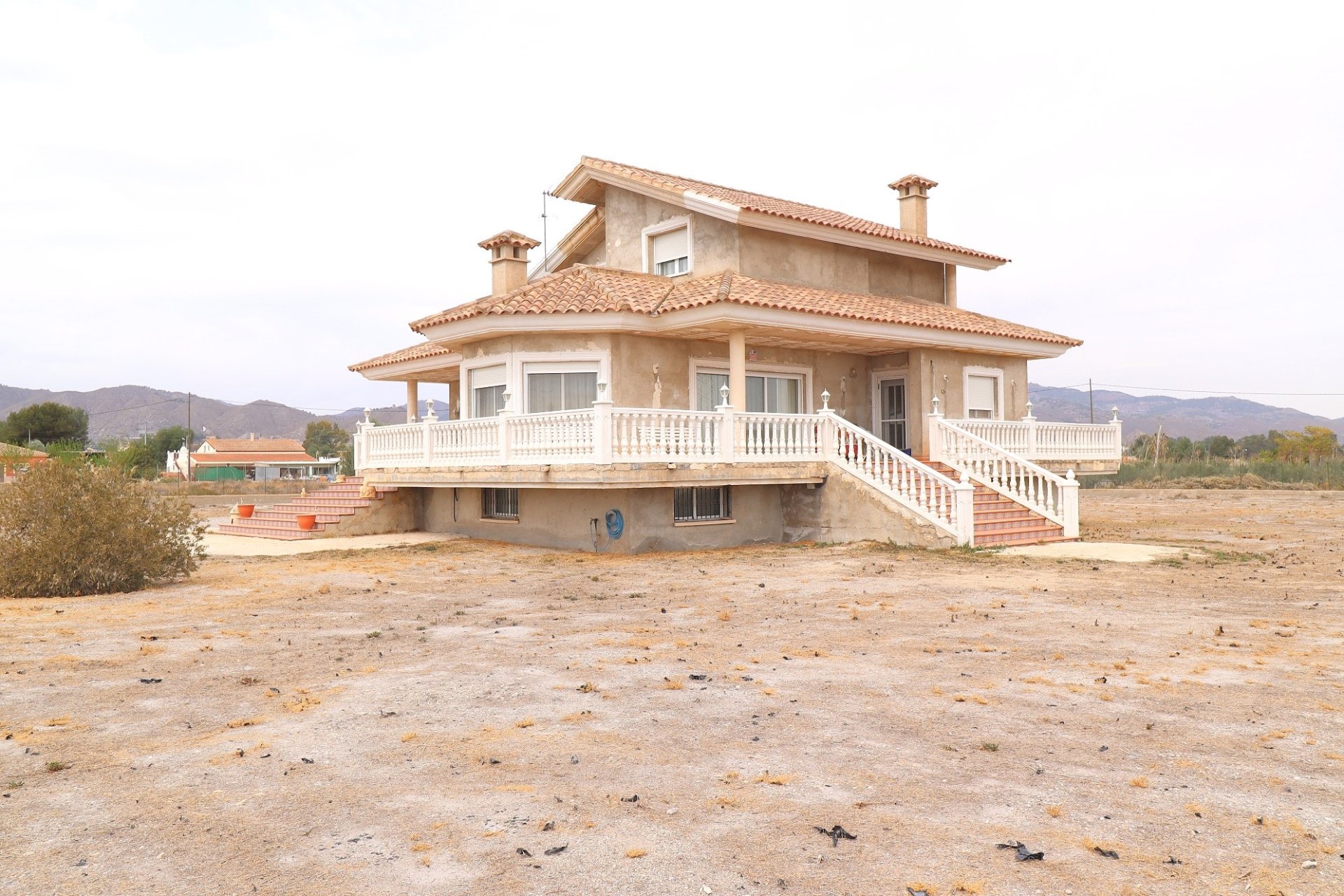 Reventa - Villa -
Lorca