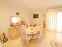 Reventa - Villa -
Lorca