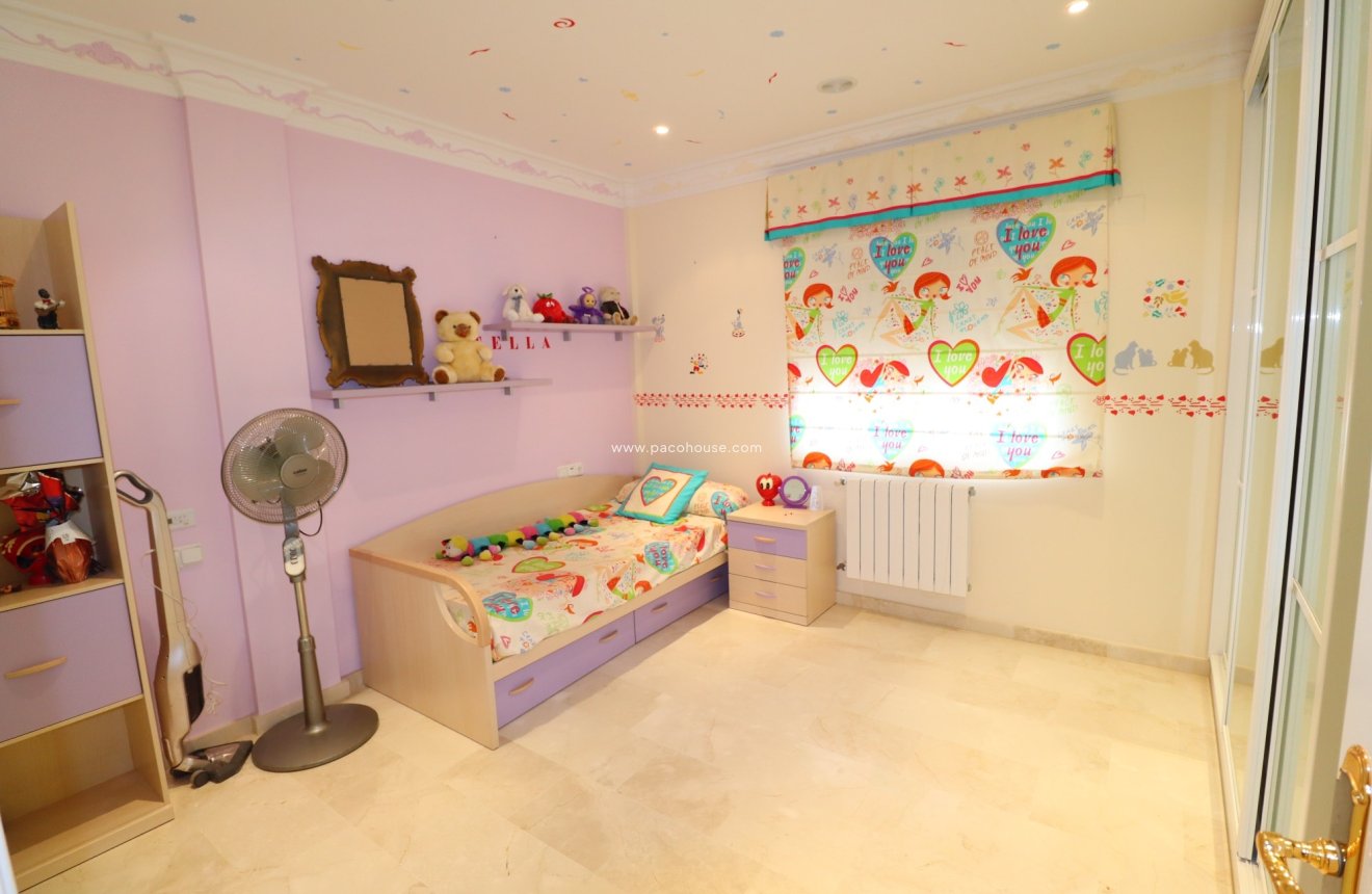 Reventa - Villa -
Lorca