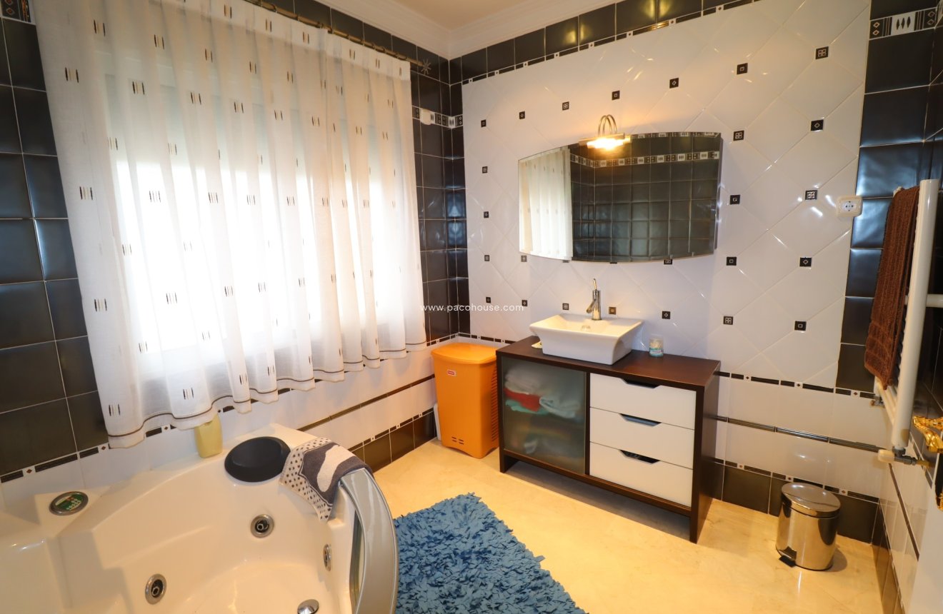 Reventa - Villa -
Lorca