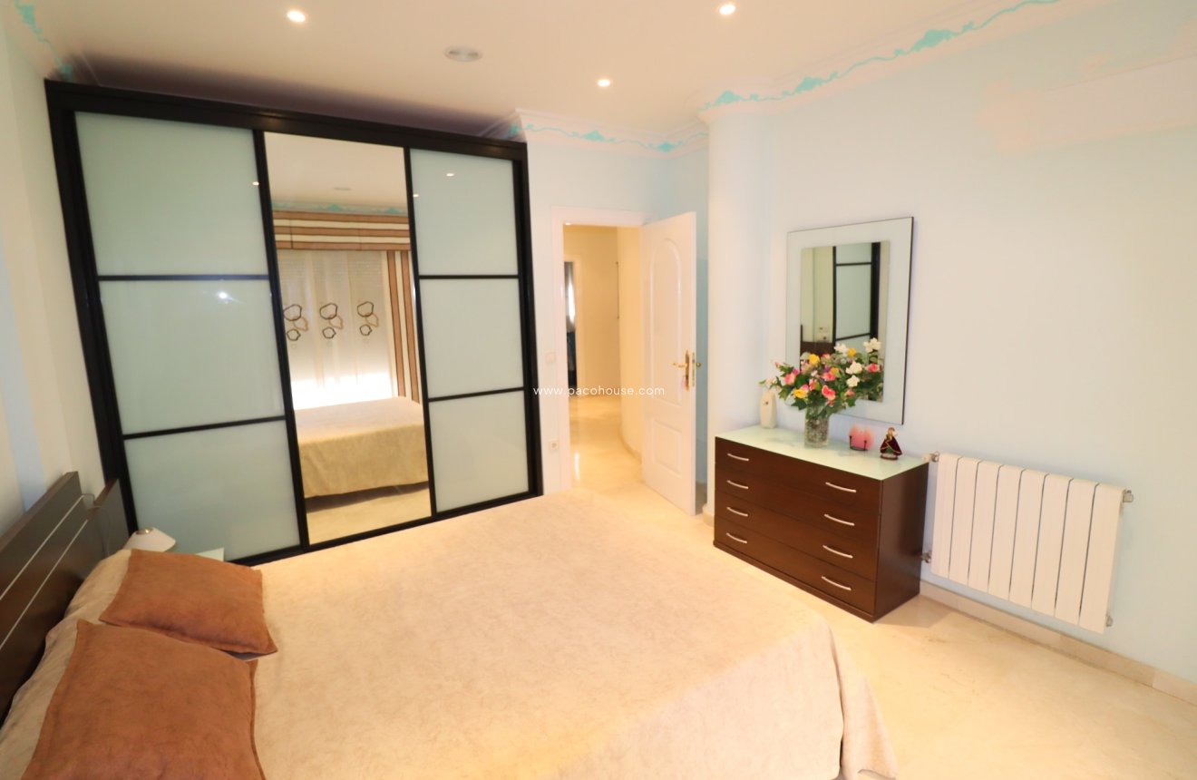 Reventa - Villa -
Lorca