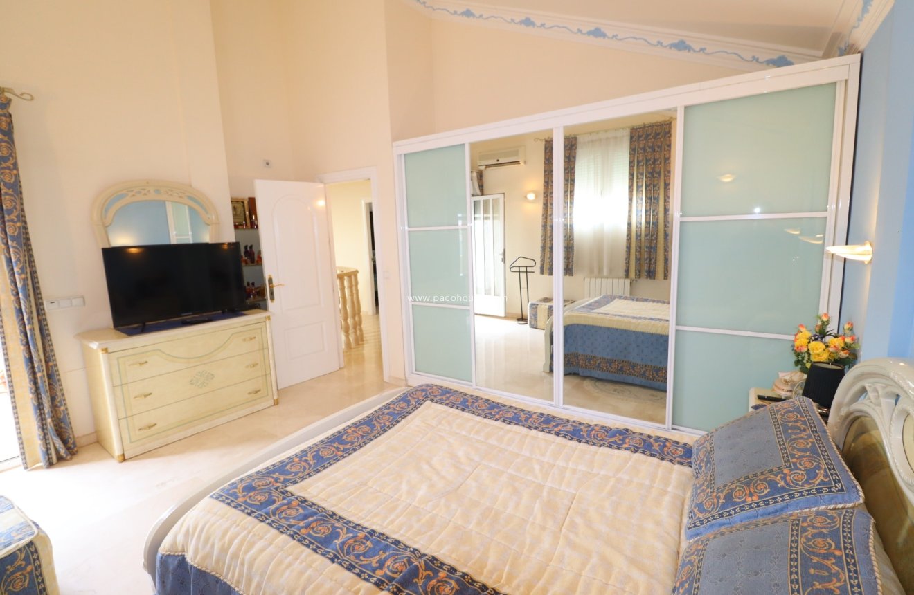 Reventa - Villa -
Lorca