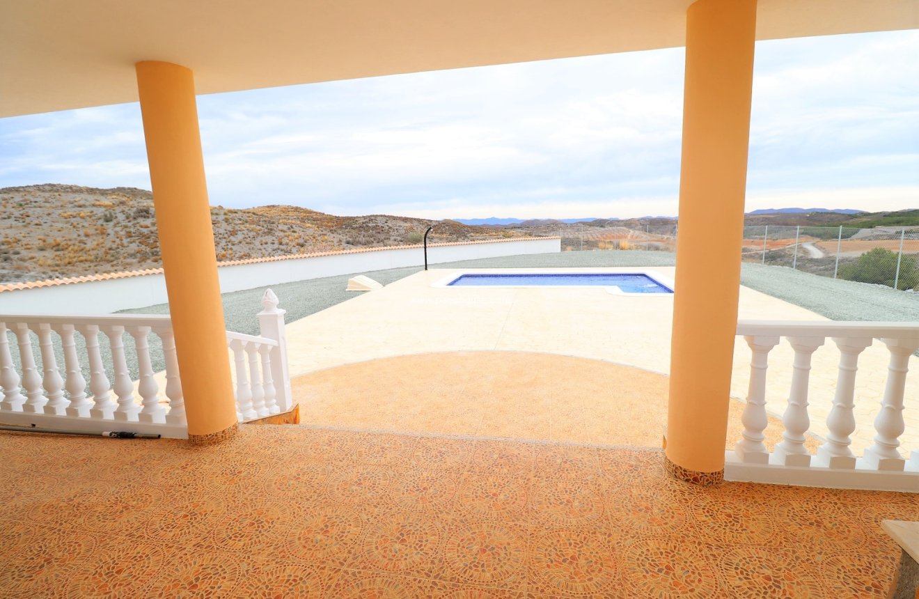 Reventa - Villa -
Puerto Lumbreras