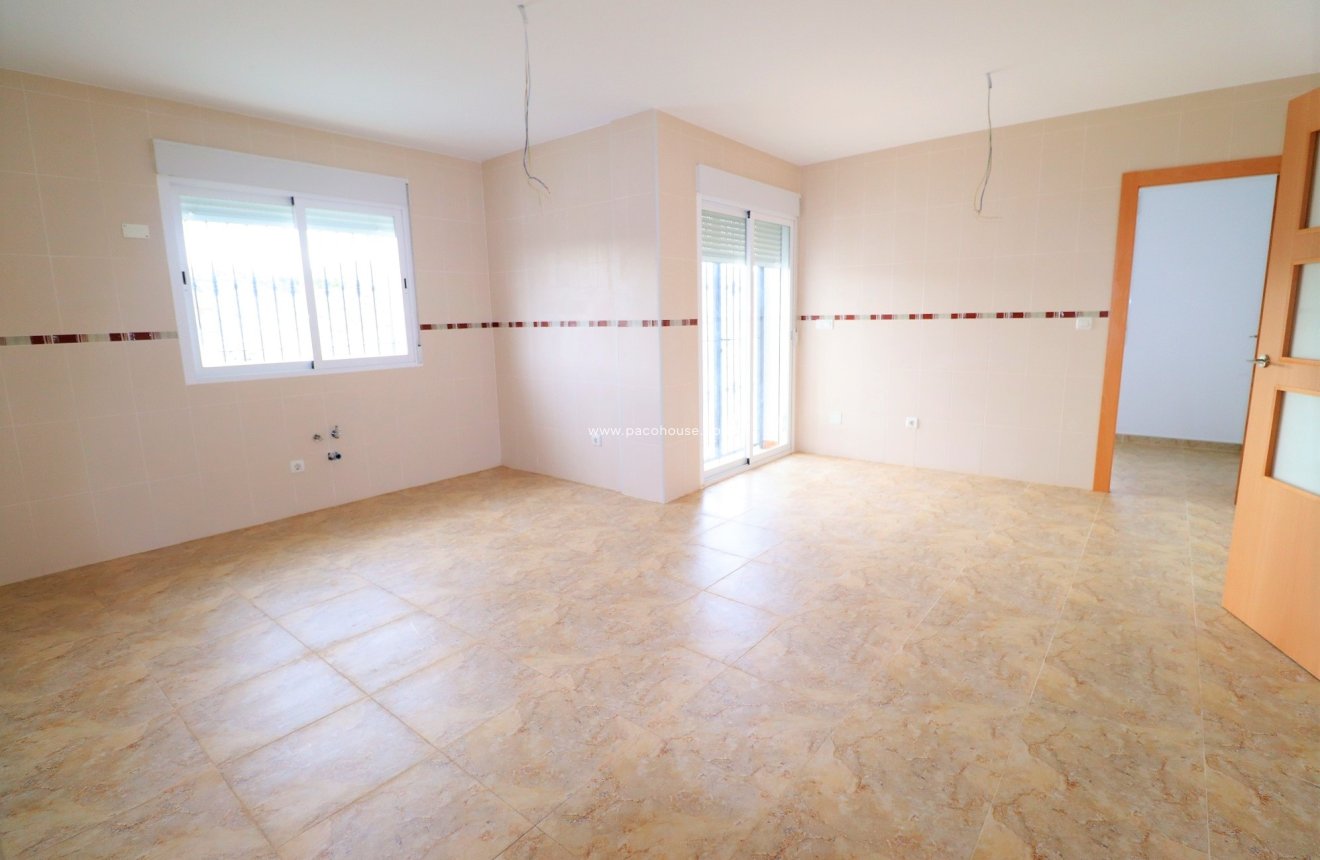 Reventa - Villa -
Puerto Lumbreras