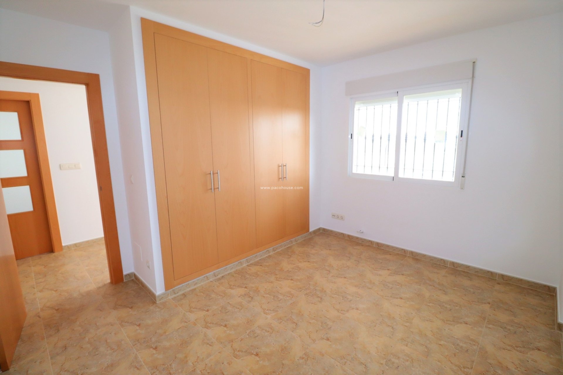 Reventa - Villa -
Puerto Lumbreras