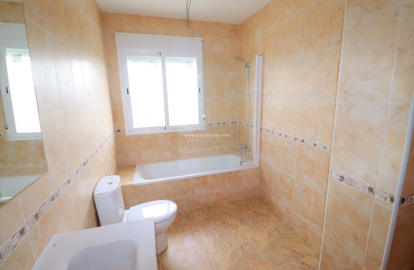 Reventa - Villa -
Puerto Lumbreras