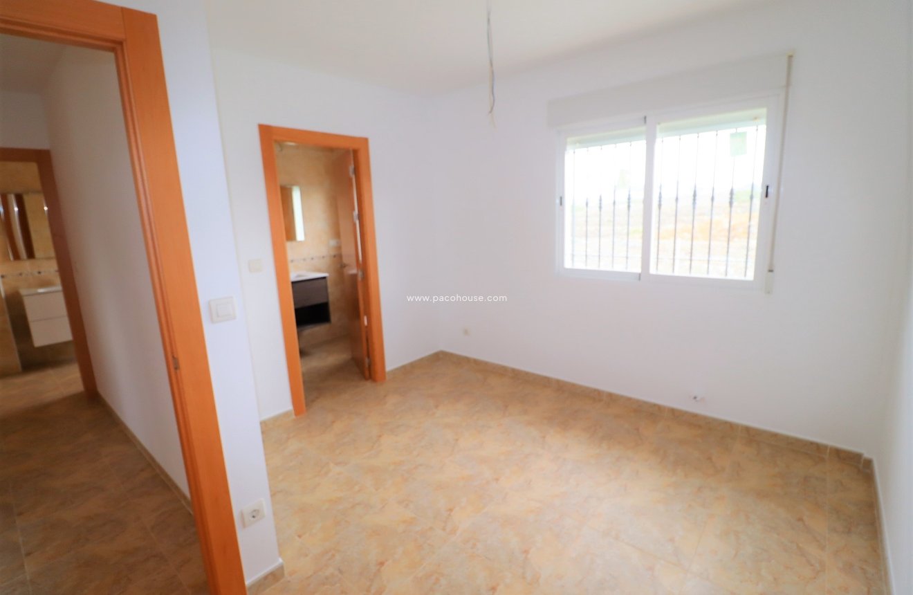 Reventa - Villa -
Puerto Lumbreras