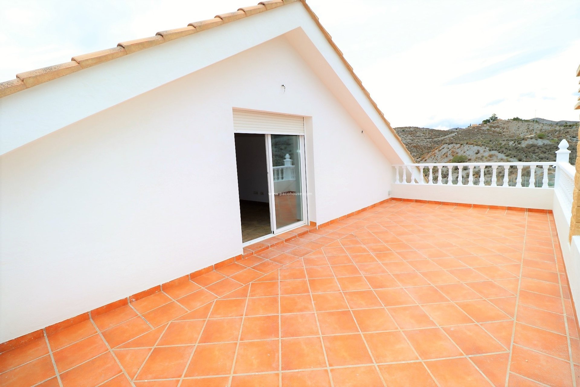 Reventa - Villa -
Puerto Lumbreras