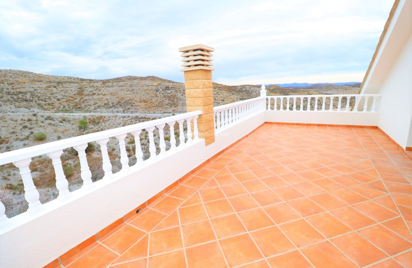 Reventa - Villa -
Puerto Lumbreras