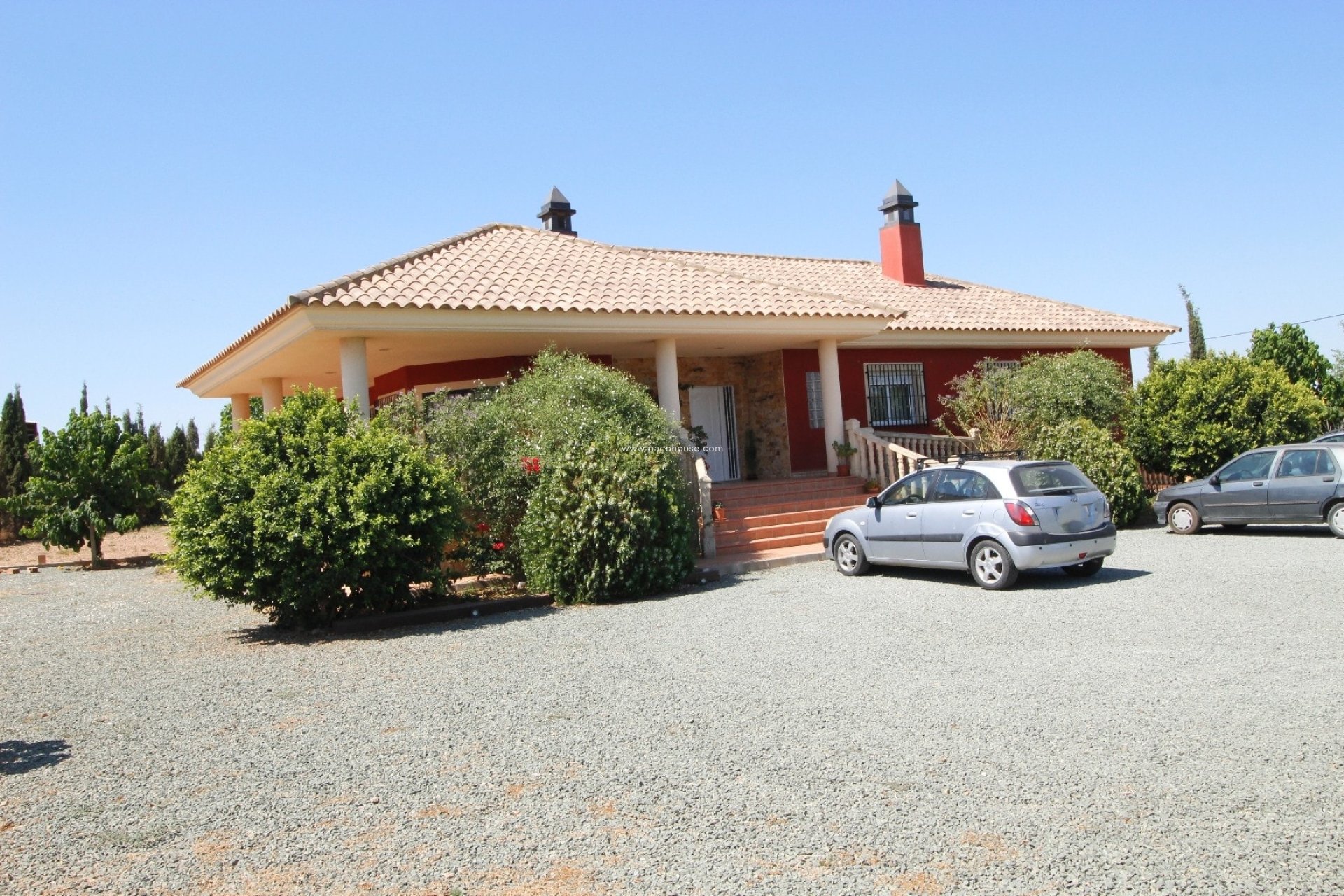 Reventa - Villa -
Purias