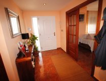 Reventa - Villa -
Purias