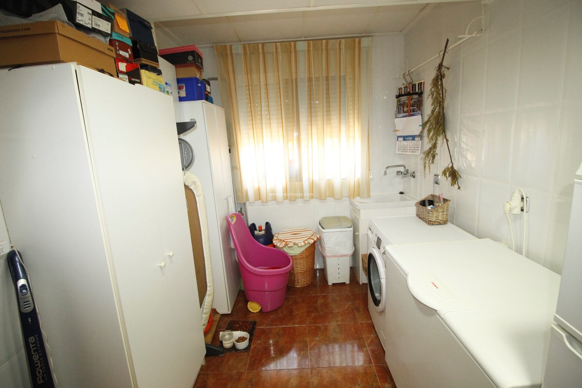 Reventa - Villa -
Purias