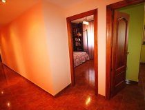 Reventa - Villa -
Purias