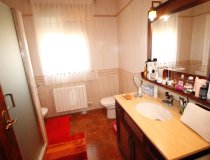 Reventa - Villa -
Purias