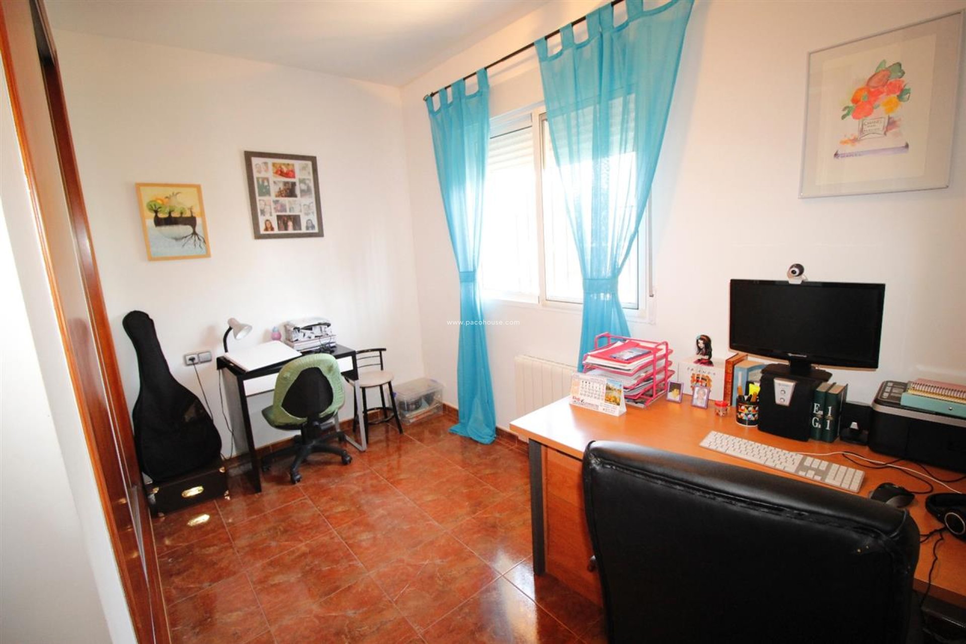 Reventa - Villa -
Purias