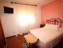 Reventa - Villa -
Purias