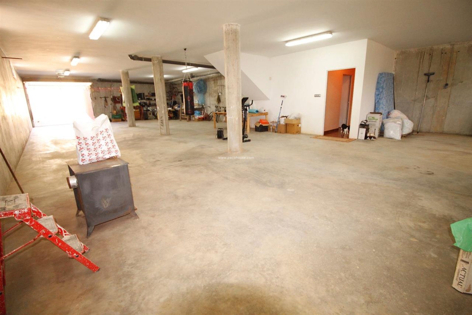 Reventa - Villa -
Purias