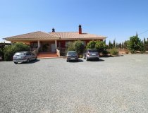 Reventa - Villa -
Purias