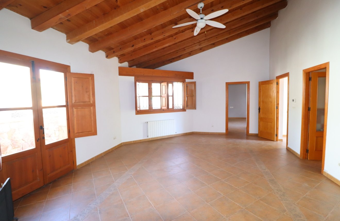 Reventa - Villa -
Velez-Blanco