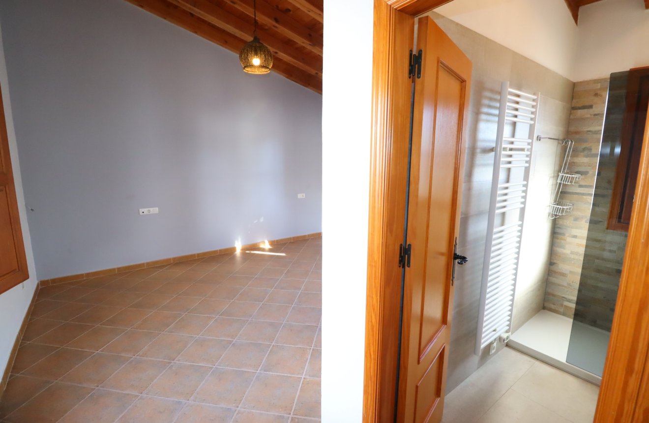 Reventa - Villa -
Velez-Blanco