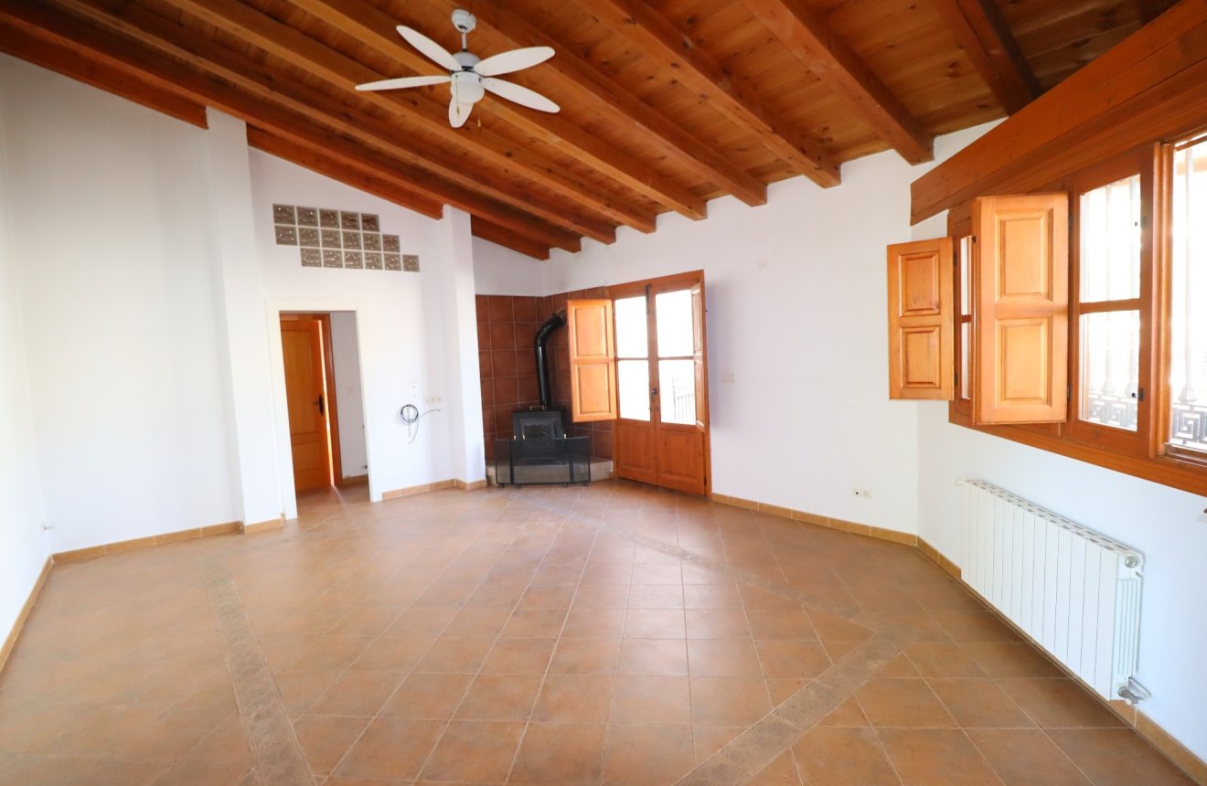 Reventa - Villa -
Velez-Blanco