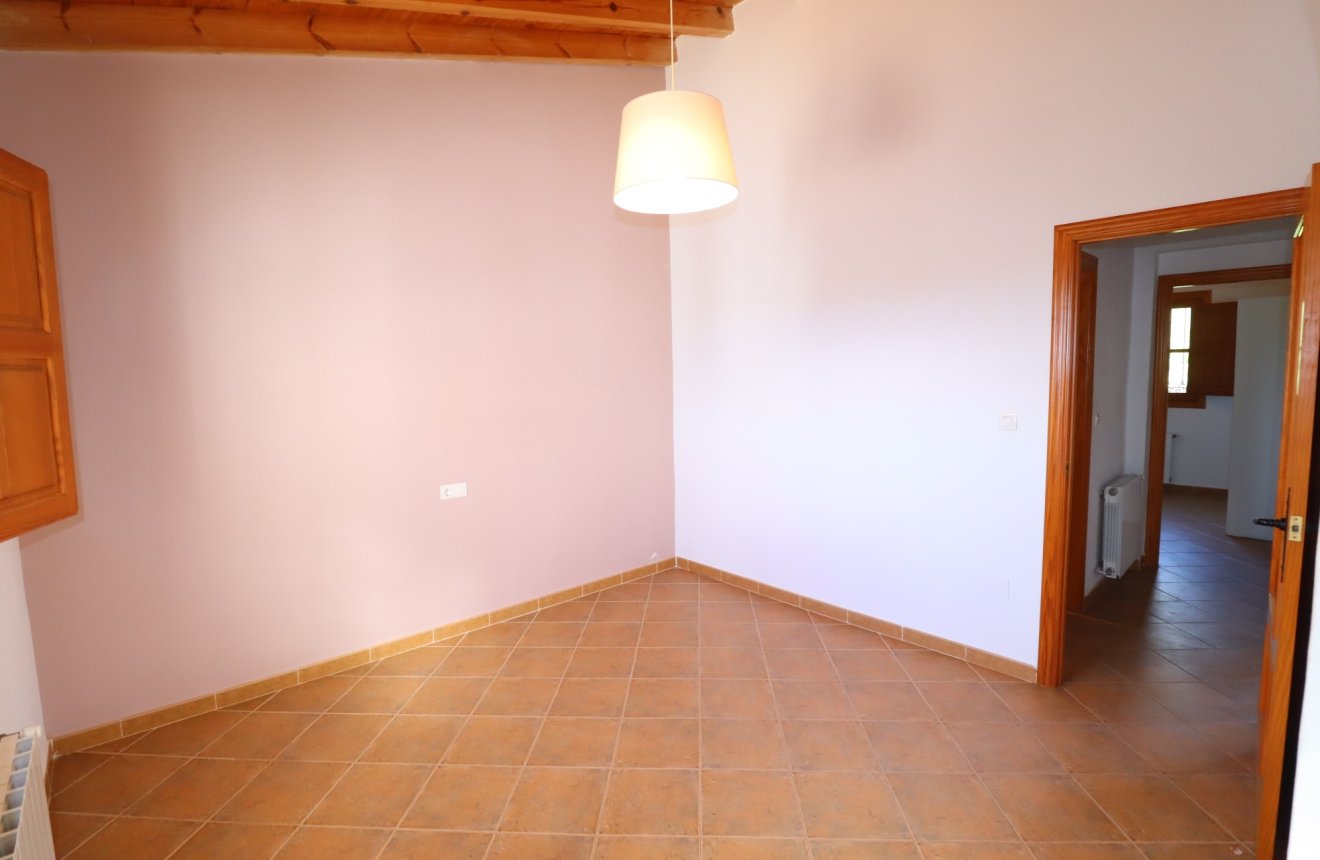 Reventa - Villa -
Velez-Blanco