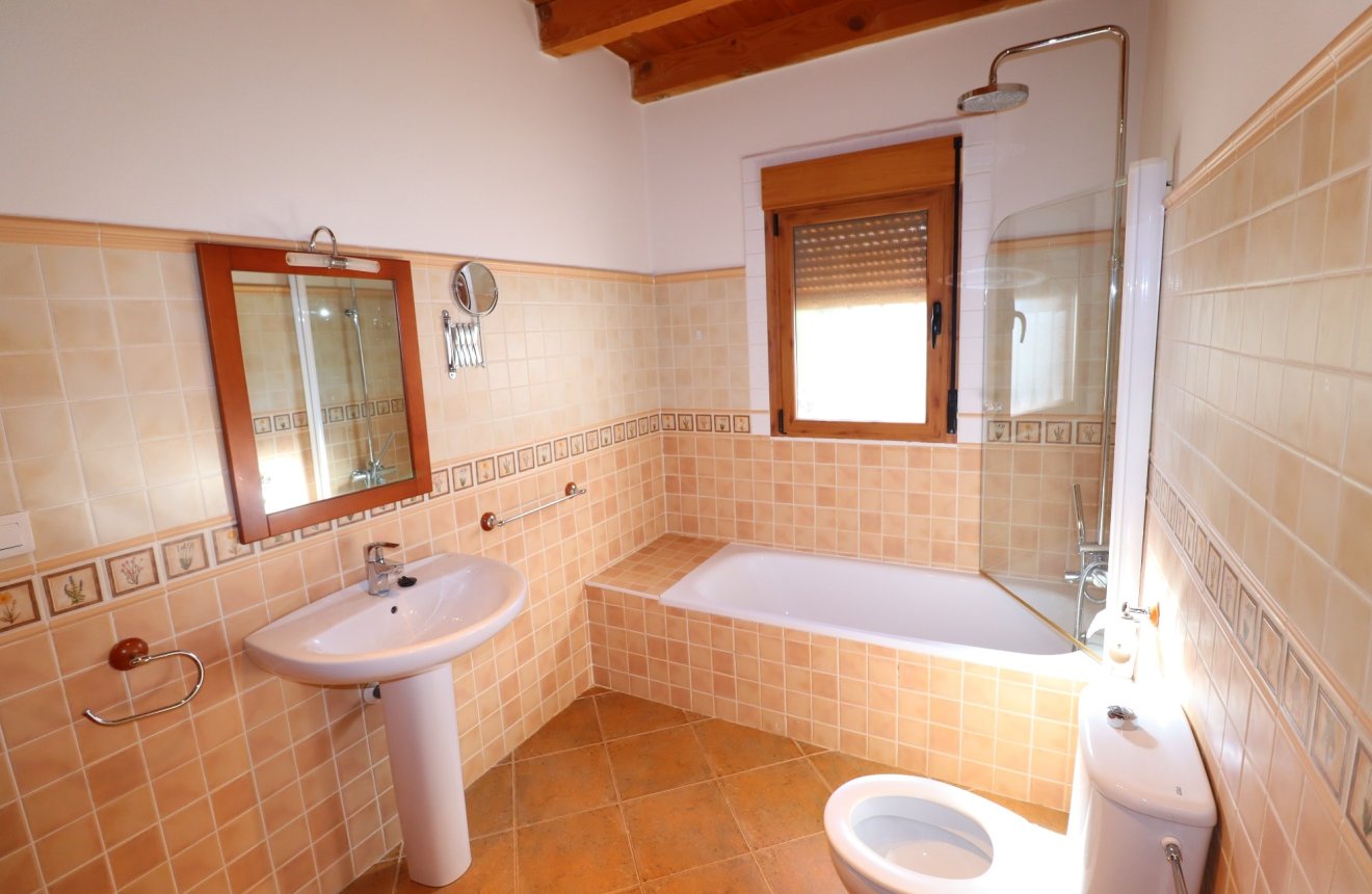 Reventa - Villa -
Velez-Blanco