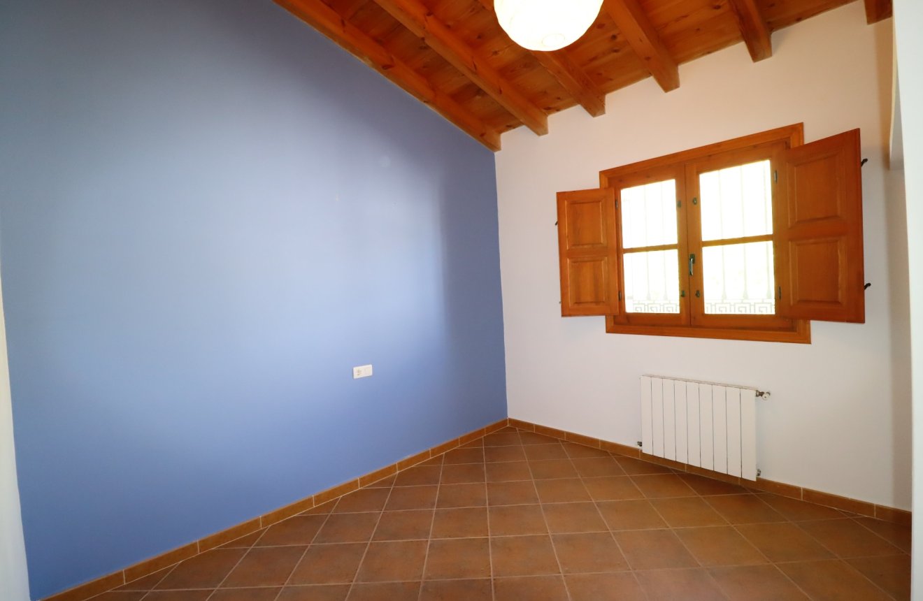 Reventa - Villa -
Velez-Blanco