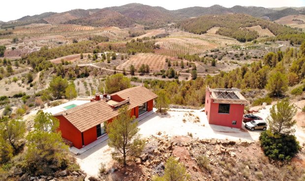 Villa - Resale - La Parroquia -
                La Parroquia