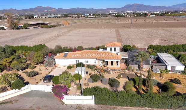 Villa - Resale - Puerto Lumbreras -
                Puerto Lumbreras