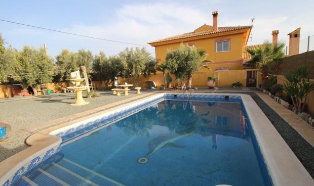 Villa - Reventa - Almendricos -
                Almendricos