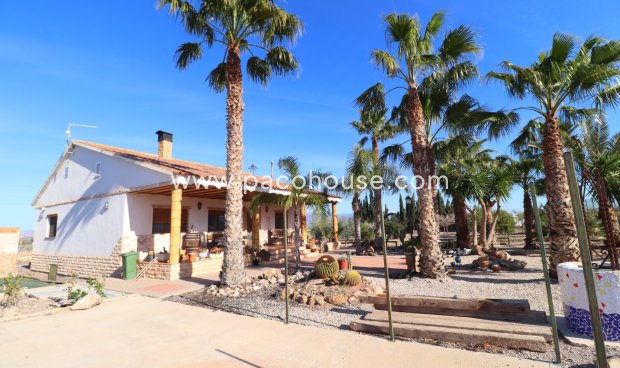 Villa - Reventa -
        Lorca - 3045-VL