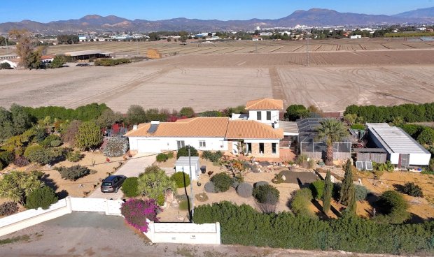 Villa - Reventa - Puerto Lumbreras -
                Puerto Lumbreras