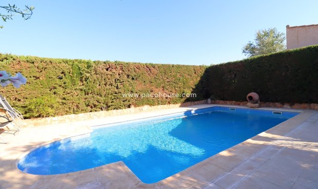 Reventa - Country House -
Purias