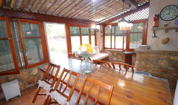 Reventa - Country House -
Purias