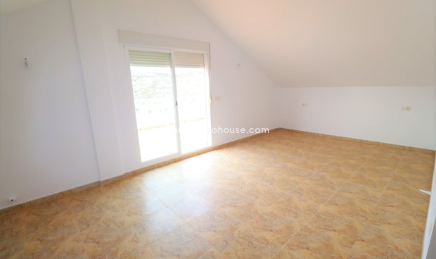 Resale - Villa -
Puerto Lumbreras