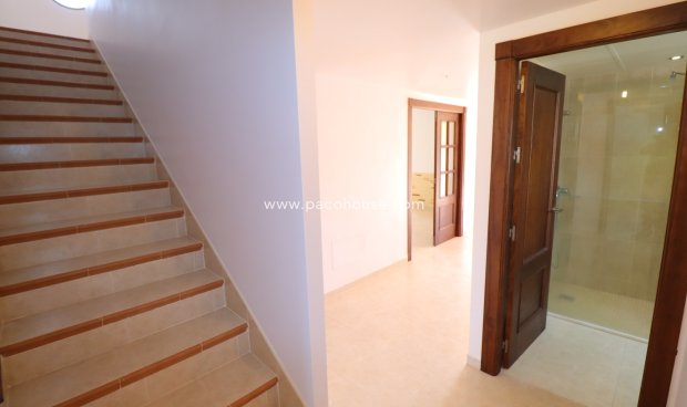 Reventa - Villa -
La Parroquia