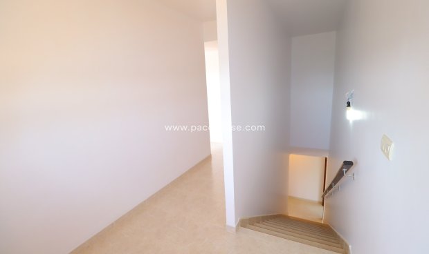 Reventa - Villa -
La Parroquia