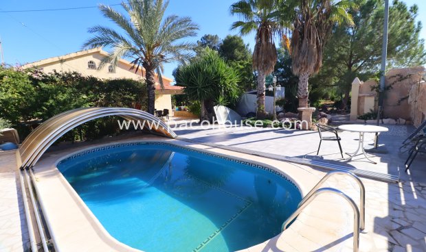 Resale - Country House -
Lorca