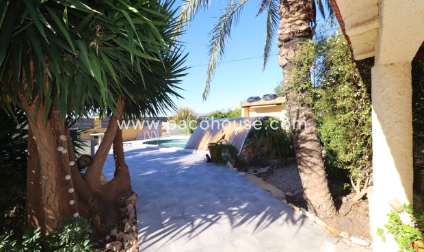 Resale - Country House -
Lorca