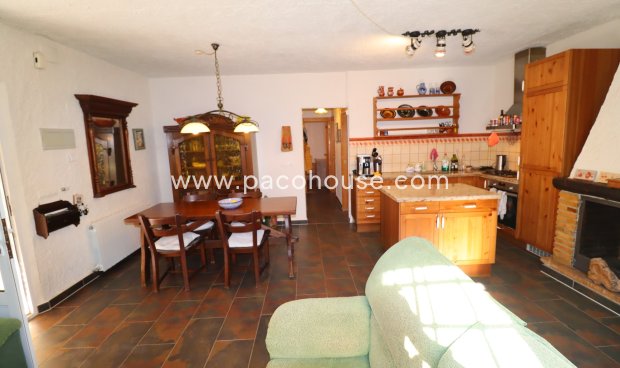 Resale - Country House -
Lorca