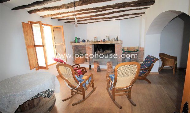 Resale - Cortijo -
Zarzalico