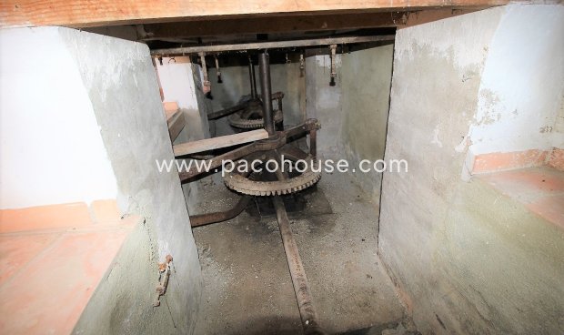 Resale - Cortijo -
Zarzalico