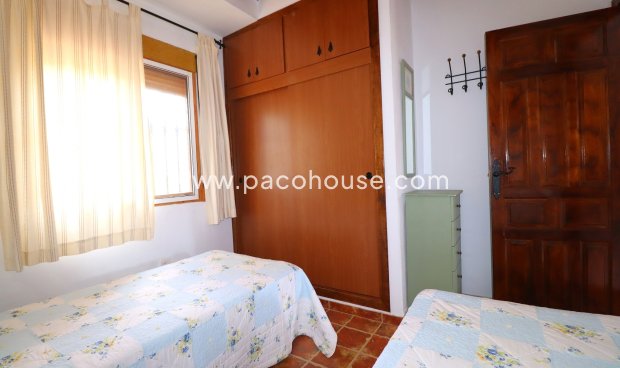 Resale - Villa -
Aledo