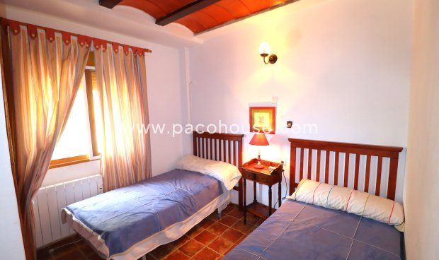 Resale - Villa -
Aledo