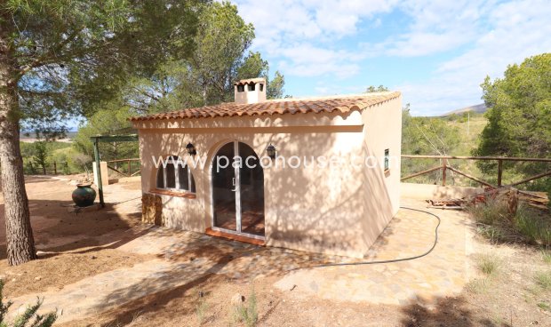 Resale - Villa -
Aledo