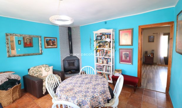 Resale - Cortijo -
Velez-Rubio